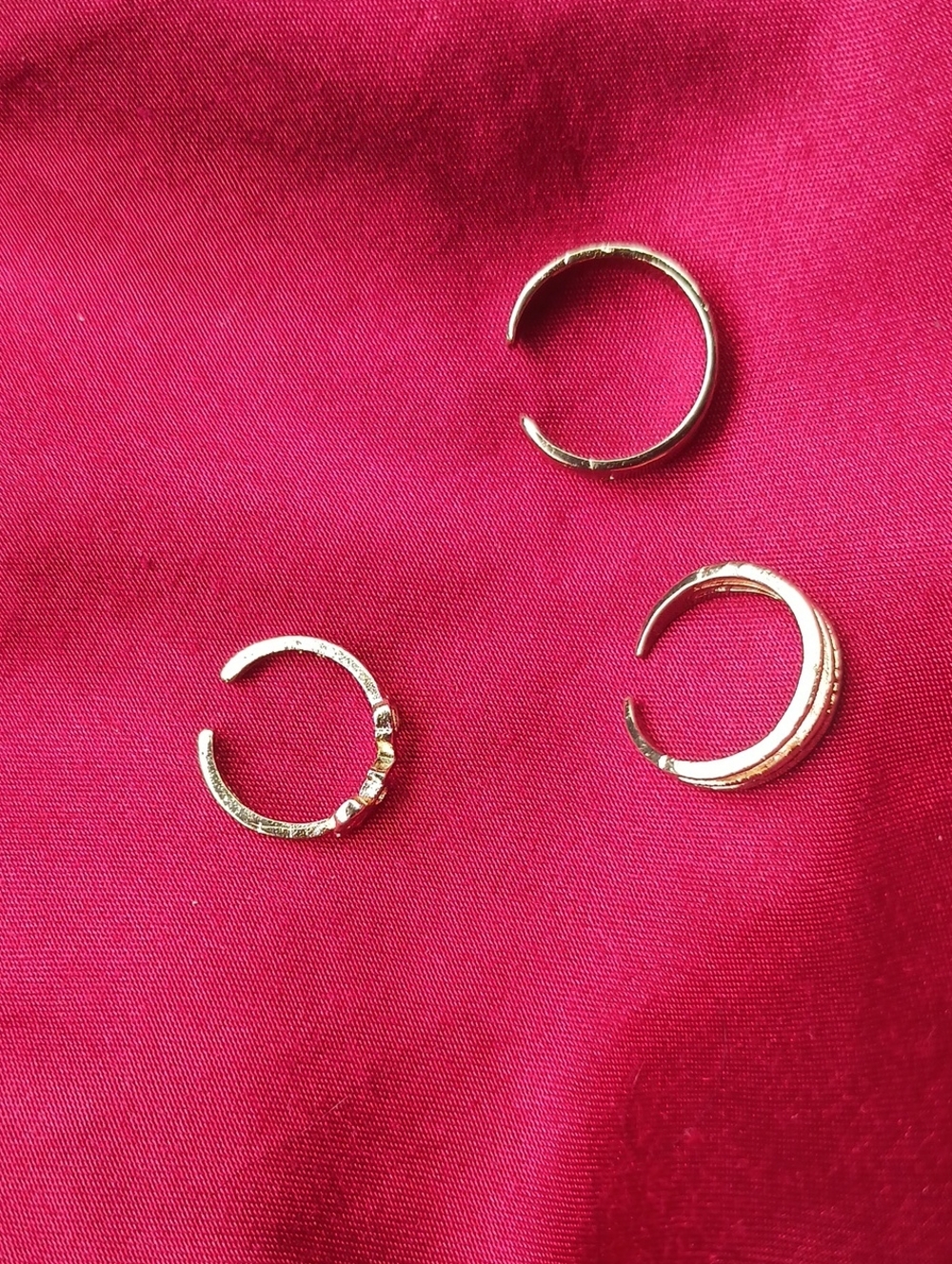 Gold Toe Rings